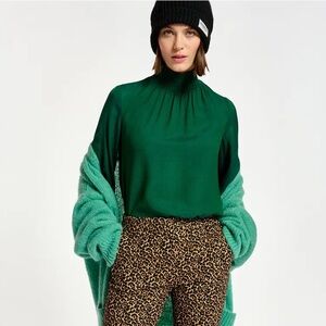 Essentiel Antwerp Dark Green Loose Fit Top, Size 36/6